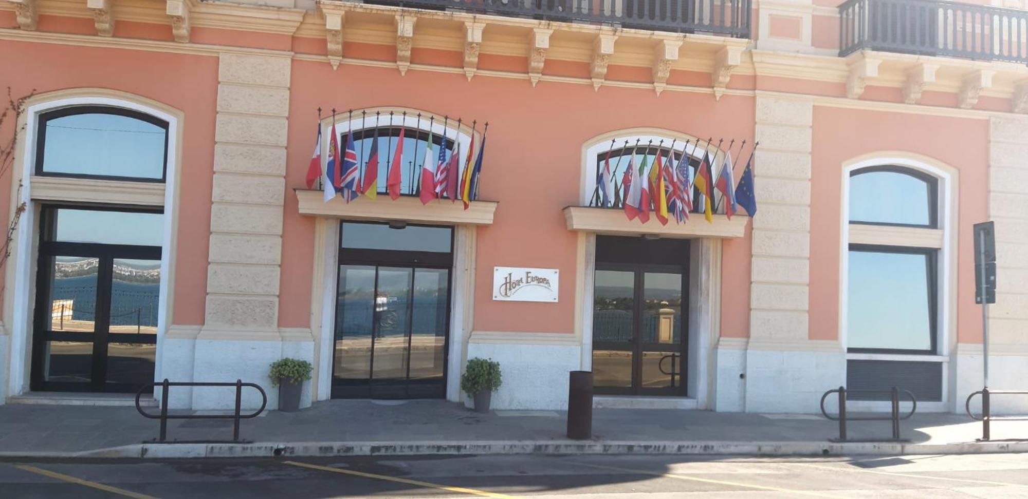 Hotel Europa Таранто Екстер'єр фото