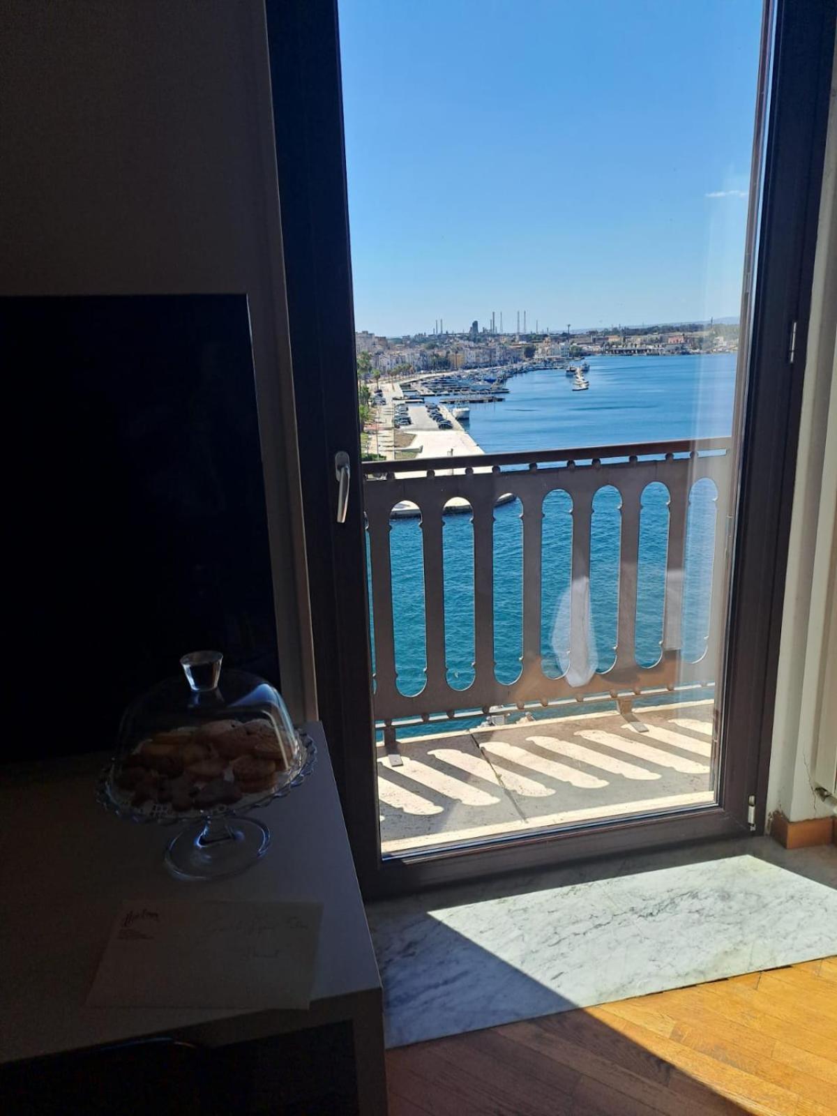 Hotel Europa Таранто Екстер'єр фото