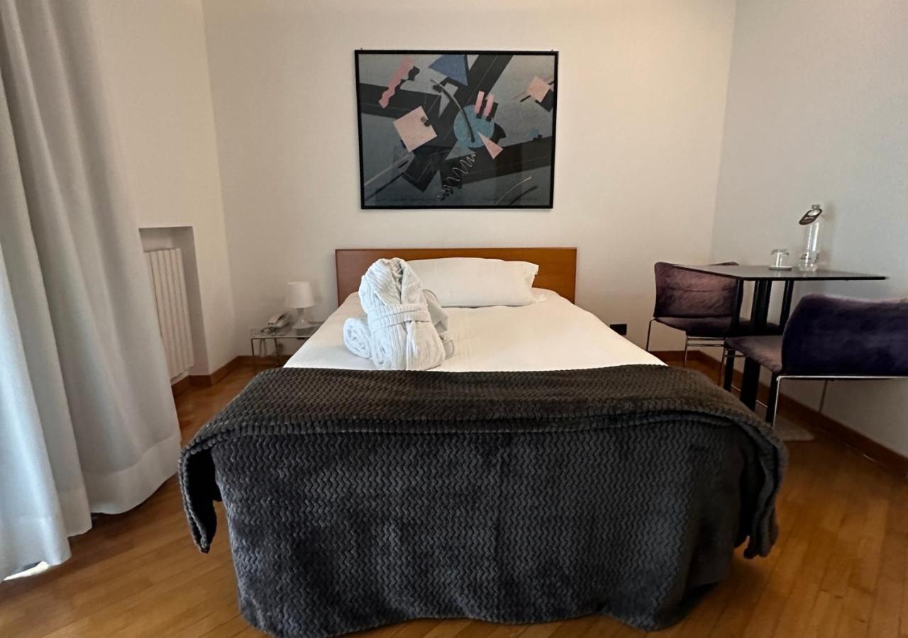 Hotel Europa Таранто Екстер'єр фото