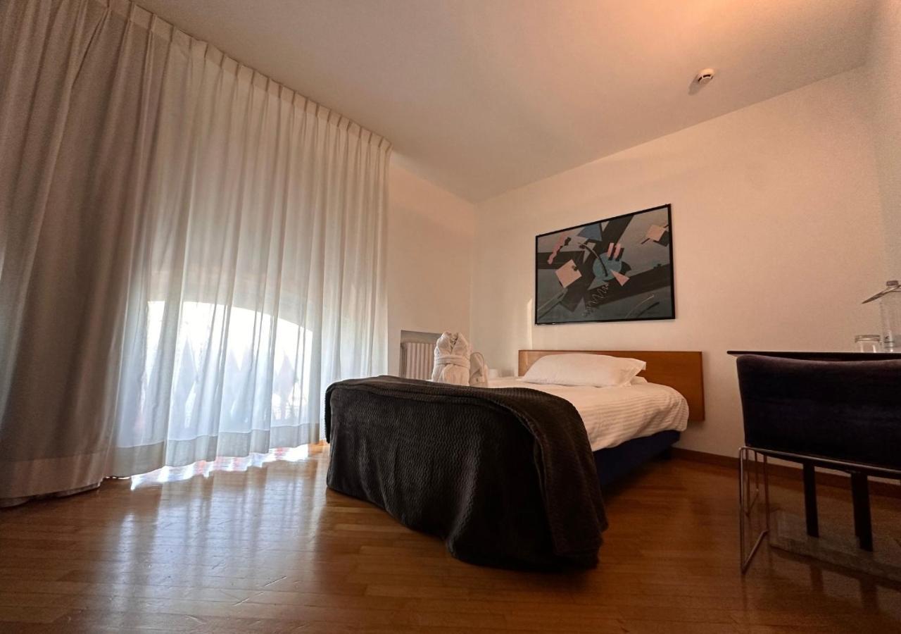 Hotel Europa Таранто Екстер'єр фото